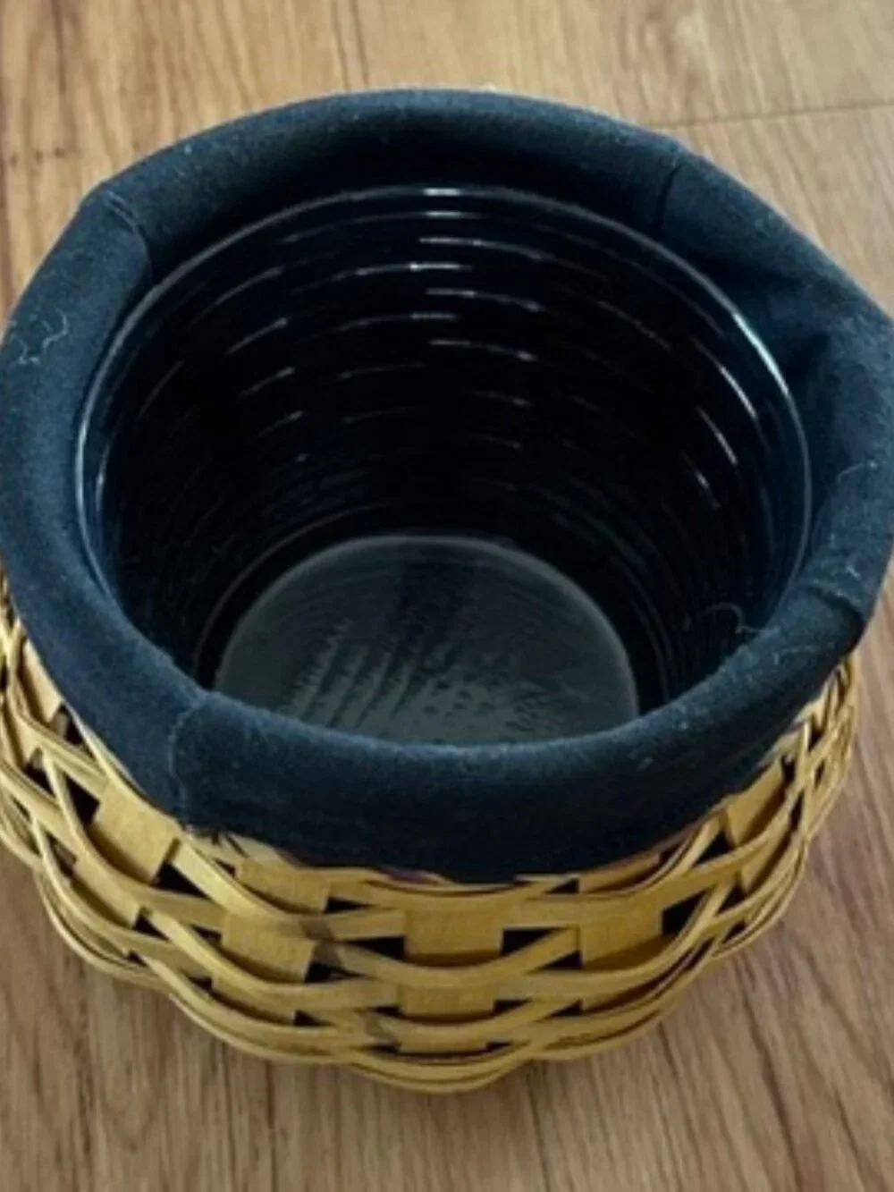 Longaberger 2007 Small Fall Tan Gourd Basket with Protector, Liner